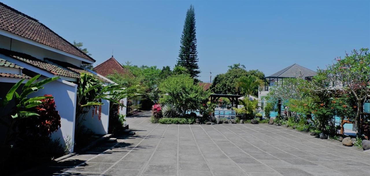 Hotel Minak Jinggo Banyuwangi (East Java) Exterior foto